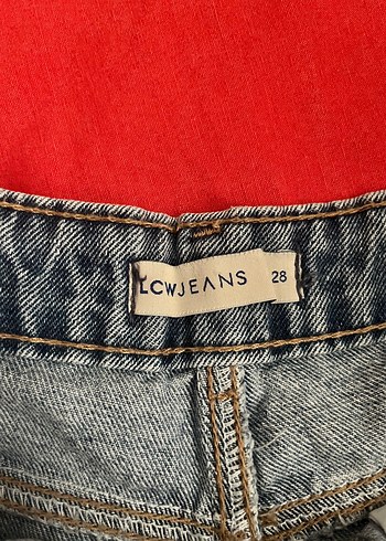 LC Waikiki Gri Midi Denim Kadın Şort