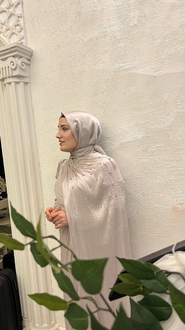 Beyaz Drapeli Uzun Düğün Elbisesi - Görsel 2