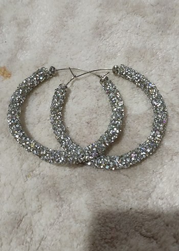 Gri Payetli Uzun Halka Küpe - Görsel 2