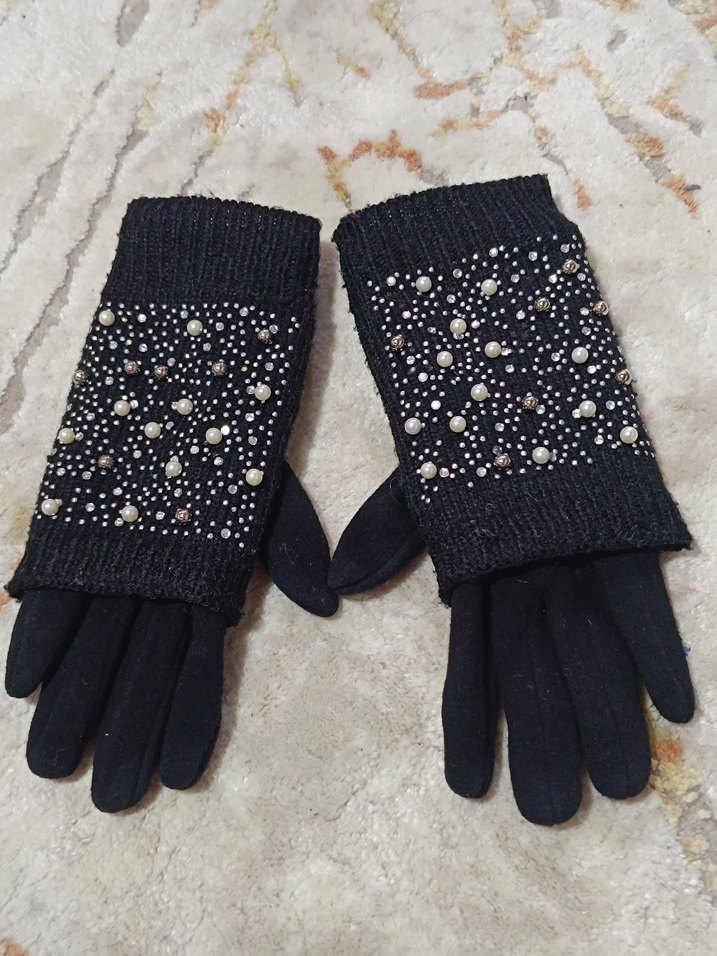 Siyah Payetli Kadın Eldiven - Görsel 2