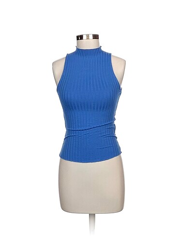 Stradivarius Bluz %70 İndirimli.