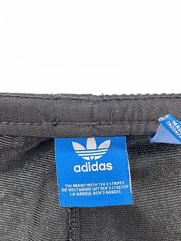 32 Beden siyah Renk Adidas Eşofman Altı %70 İndirimli.