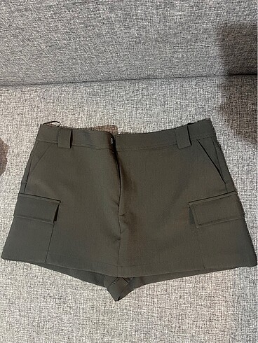 Zara Cepli Şort Etek
