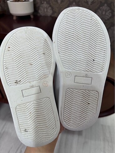 24 Beden beyaz Renk Lc Waikiki