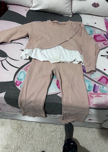 Pembe kız çocuk Takımı, Uzun Kollu, Fırfırlı 10 yaş