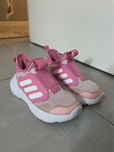 Adidas 28