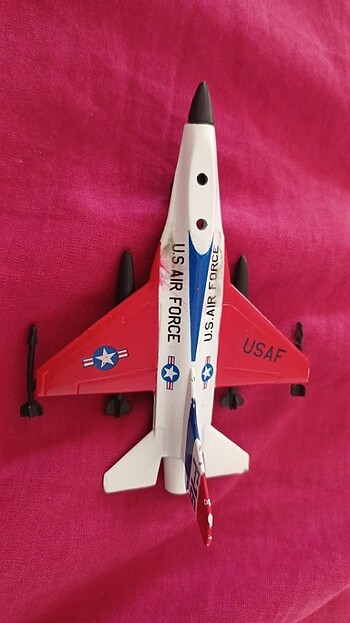 Minyatür f16 