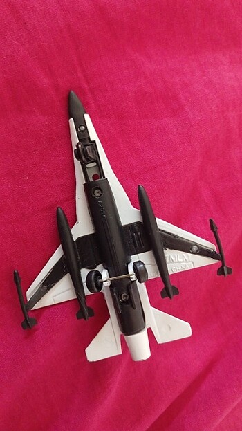  Beden Minyatür f16 
