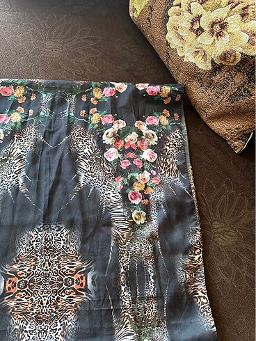 Fular yeni hiç kullanılmamış