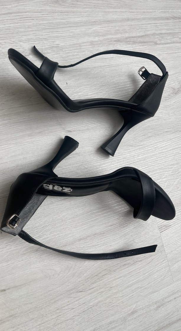 Siyah Stiletto Topuklu Kadın Akşam Ayakkabısı 37 numara - Görsel 3