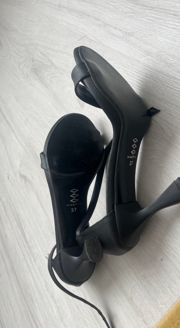 Siyah Stiletto Topuklu Kadın Akşam Ayakkabısı 37 numara - Görsel 4