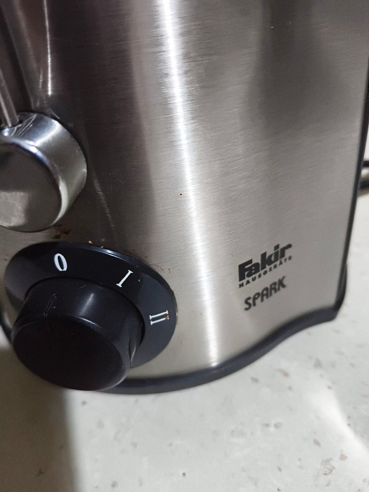 Gri Paslanmaz Çelik Katı Meyve Sıkacağı - Görsel 2