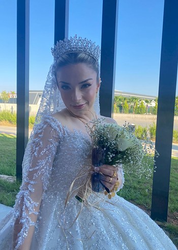 Uzun Kollu Beyaz Parlak A Kesim Gelinlik - Görsel 6