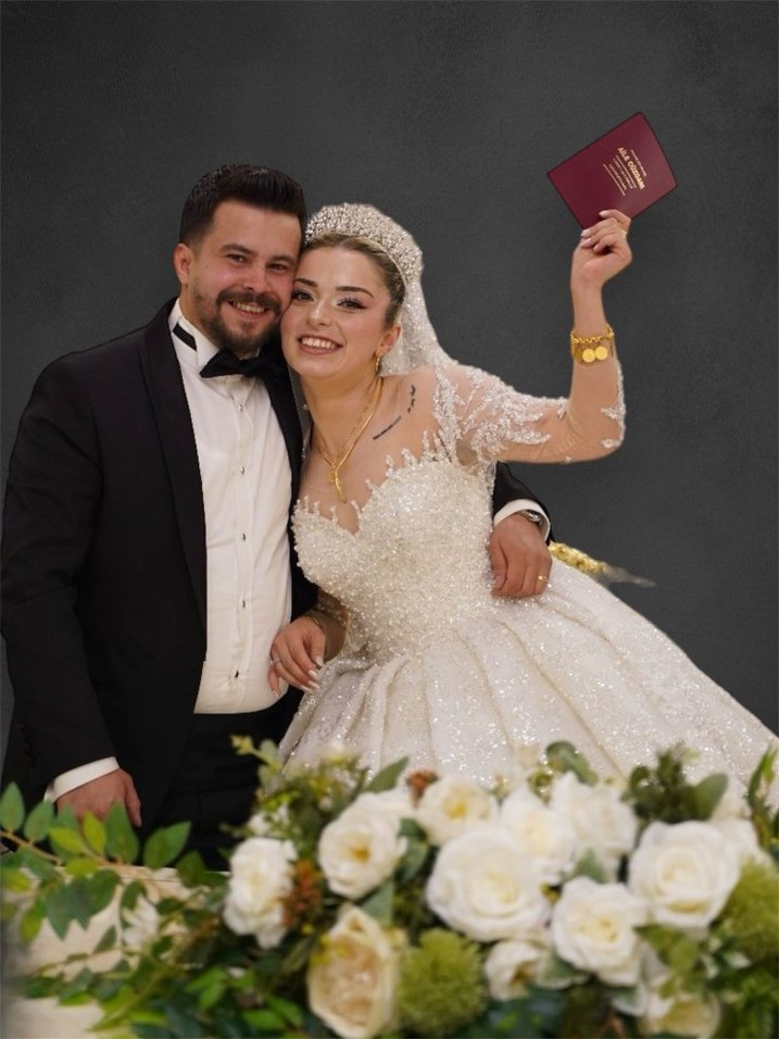 Uzun Kollu Beyaz Parlak A Kesim Gelinlik - Görsel 2