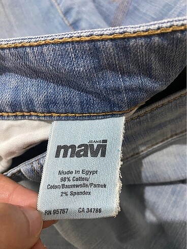 29 Beden mavi Renk Mavi jean