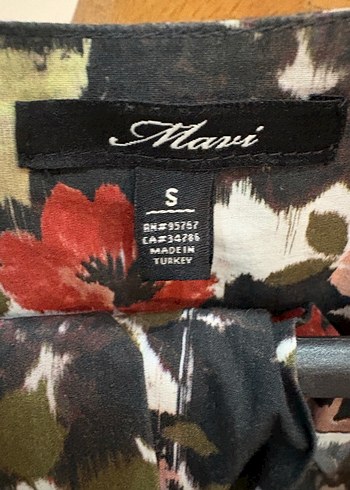 Çiçekli kemerli elbise - Görsel 3