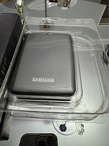 Samsung UHD 4K video hard disk