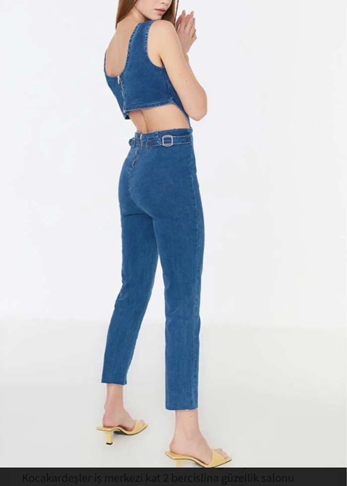Mavi sırtı açık denim tulum - Görsel 3