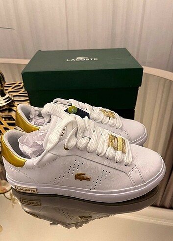 Lacoste powercourt