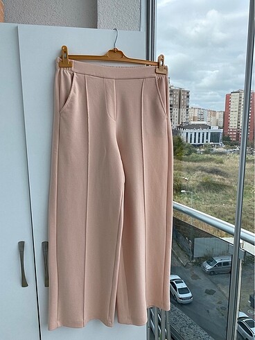 Bershka Pantolon
