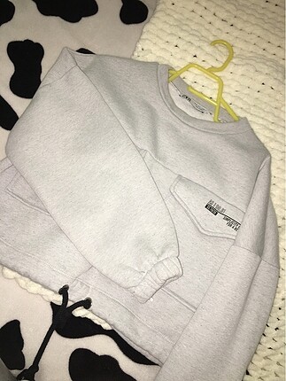 Zara sweat