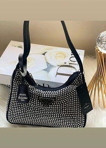 A+++ kalite prada taşlı çantamız 
