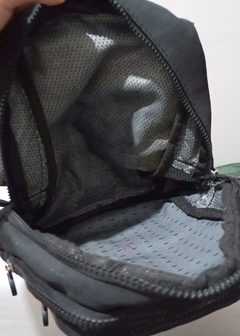 Siyah Kadın Günlük Sırt Çantası - Görsel 4