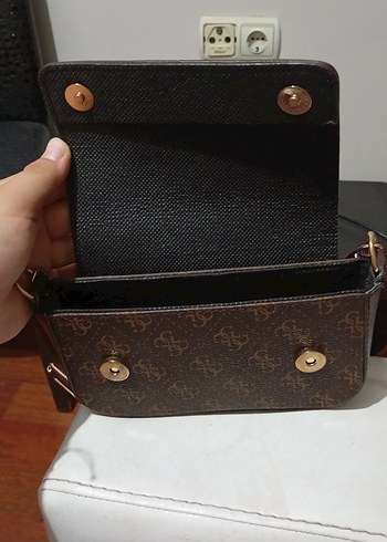 Guess Kahverengi Deri Kadın Çanta - Görsel 3