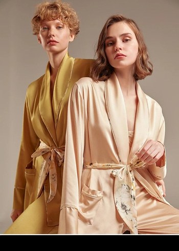 Bonjour madame 3 parça pudra Renkli Kadın Saten Pijama Takımı - Görsel 3