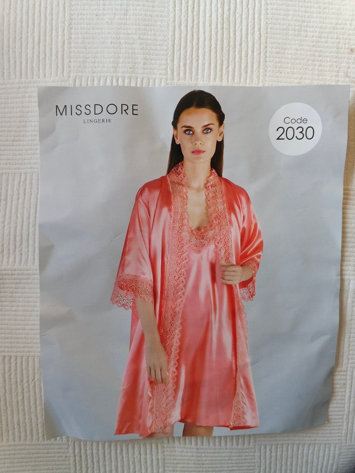 Nakışlı Kırmızı Midi Kadın sabahlık gecelik set - Görsel 4