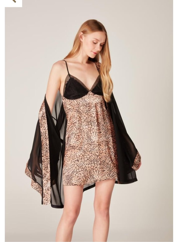 MİSSDORE..  7 parça beden XXL
Leopar Desenli Uzun Kadın Sabahlık - Görsel 2