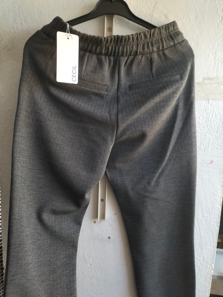 Gri Kadın Kumaş Pantolon Kemerli - Görsel 2