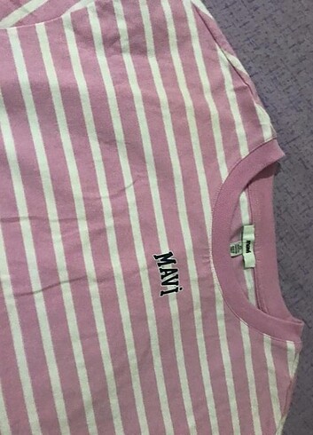 Pembe tisort