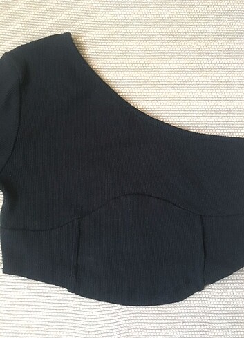 Trendyol & Milla Trendyol crop tek kollu