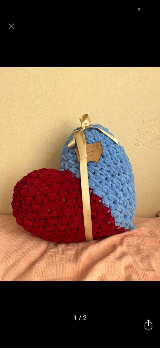 Sarı ve Mavi Nakışlı Dekoratif Yastık - Görsel 4