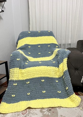 Gri ve Sarı Renkli Yumuşak Battaniye - Görsel 2