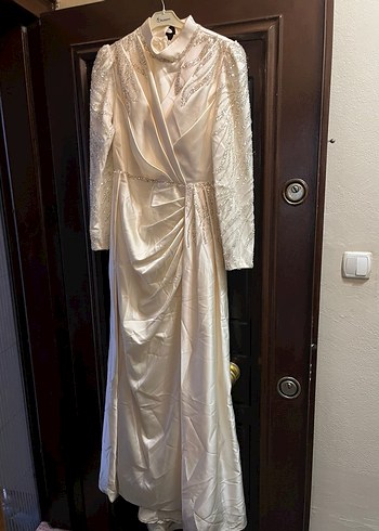 Uzun Kollu Vintage Beyaz A-Line Gelinlik- Abiye