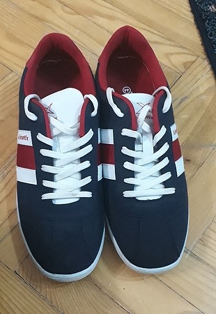 erkek spor ayakkabi