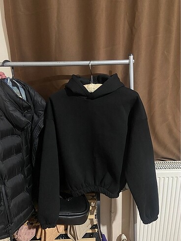 Crop sweatshirt