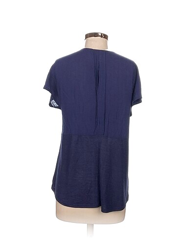 l Beden Gusto T-shirt %70 İndirimli.