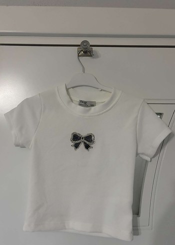 Gri Fiyonklu Kısa Kollu crop