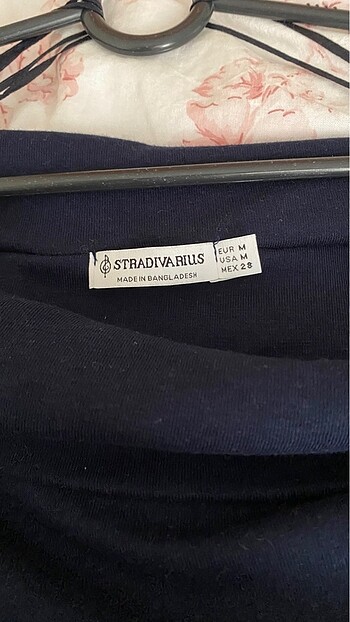 Stradivarius M beden Açık omuzlu bluz