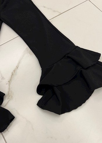 Kız Çocuk Siyah Volanlı Goth Tayt - Görsel 3