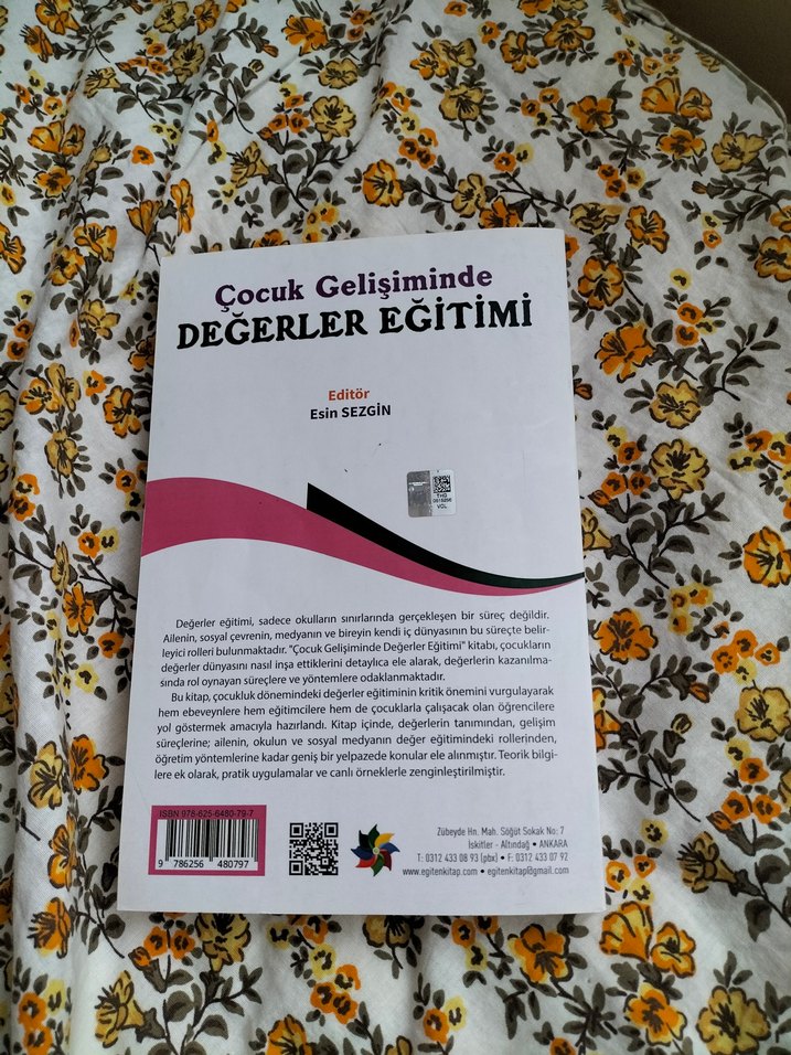 Çocuk Gelişiminde Değerler Eğitimi Kitabı - Görsel 2