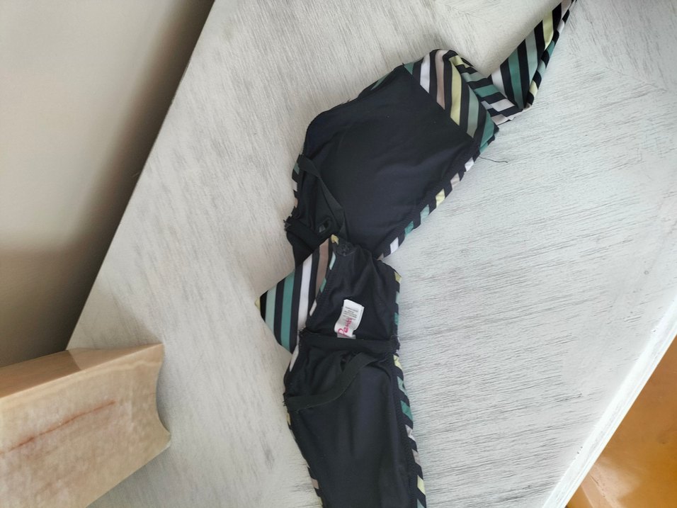 Penti Çizgili, Pilili Mini Bikini Üstü - Görsel 4