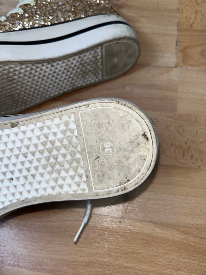 Altın Renkli Platform Topuklu Kadın Spor Ayakkabı - Görsel 5