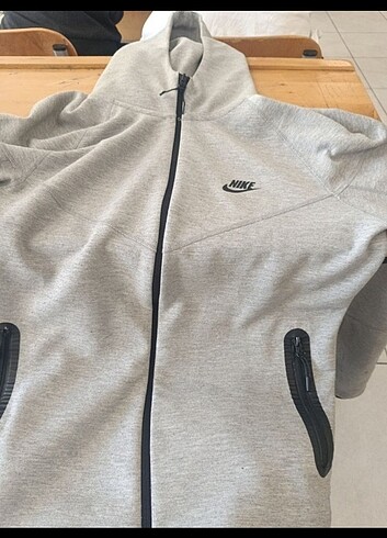 Nike Tech
