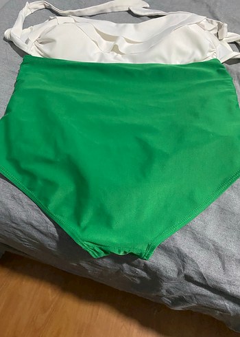 Yeşil Pileli Mini Bikini Altı - Görsel 3