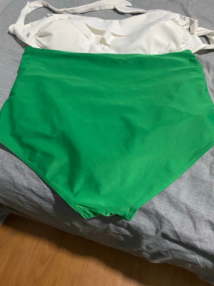 Yeşil Pileli Mini Bikini Altı - Görsel 3