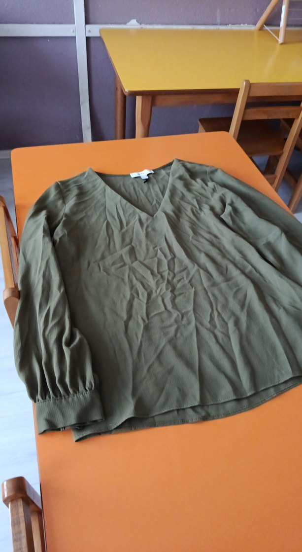 Kadın V Yaka Salaş Keten Bluz - Görsel 3